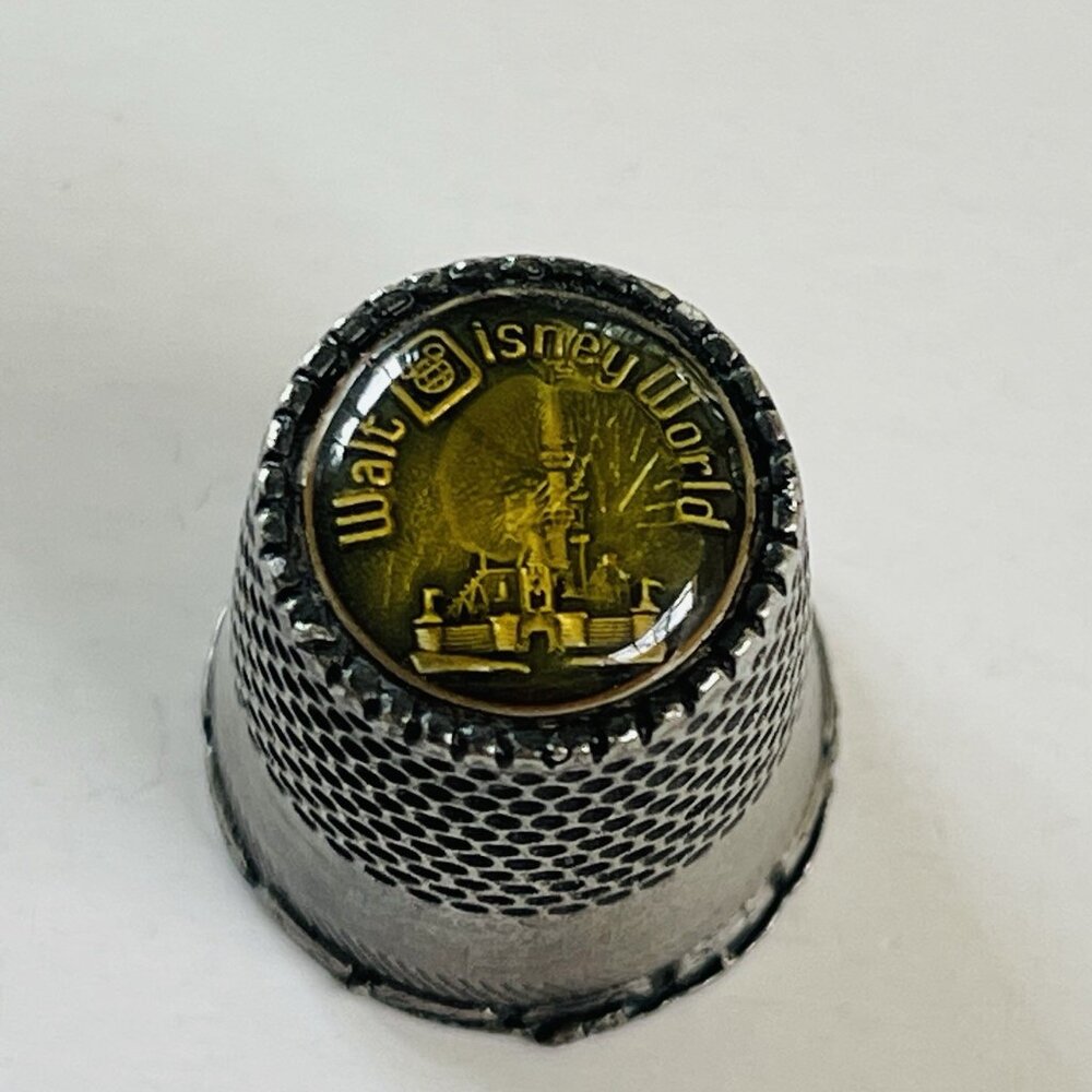 Sewing Quilting Thimble No Size Collectible Silver Tone Walt‎ Disney World Decor